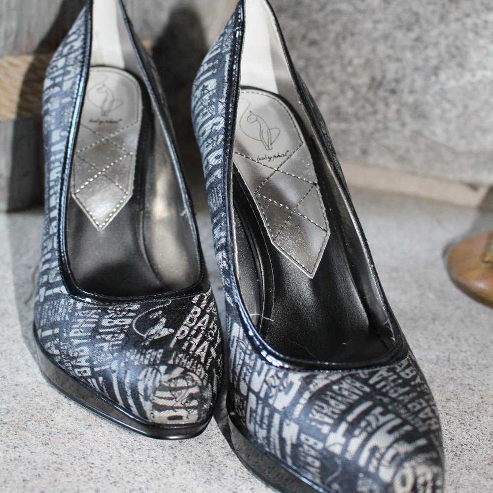 Baby Phat Giselle Foil High Heels size 6 NWOT - Picture 4 of 8
